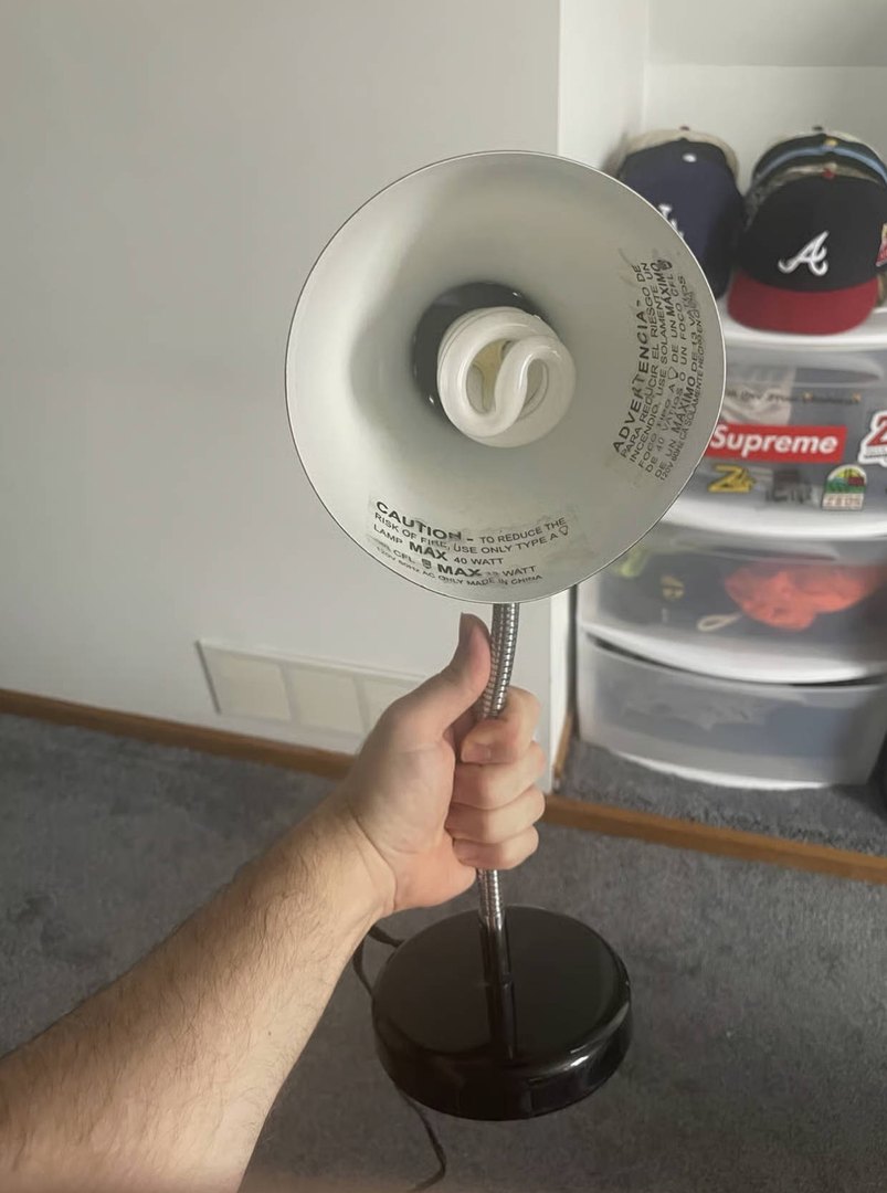 Desk Lamp / Table Lamp